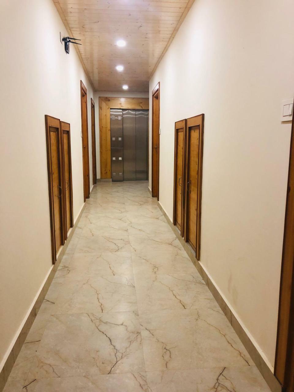 Pashmina Hotel Manali  Exterior photo